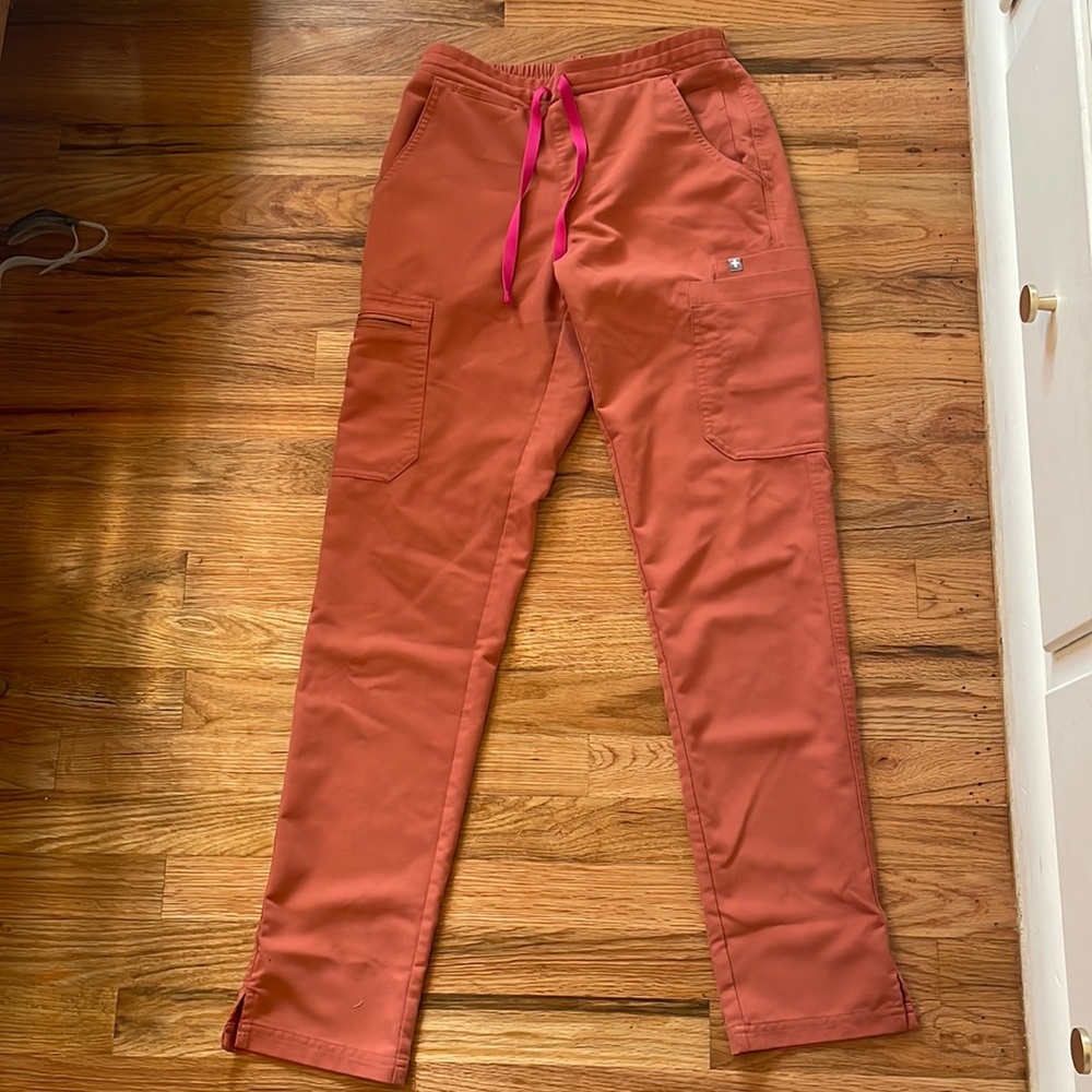 Figs scrubs Yola skinny pants